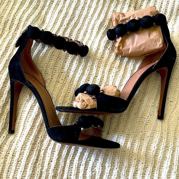 Alaia Shoes - Brand new Alaia La Bombe 110 studded sandal